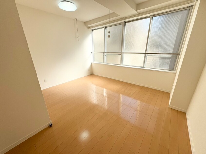 居室 Ｌａ　Ｄｏｕｃｅｕｒ榴ヶ岡