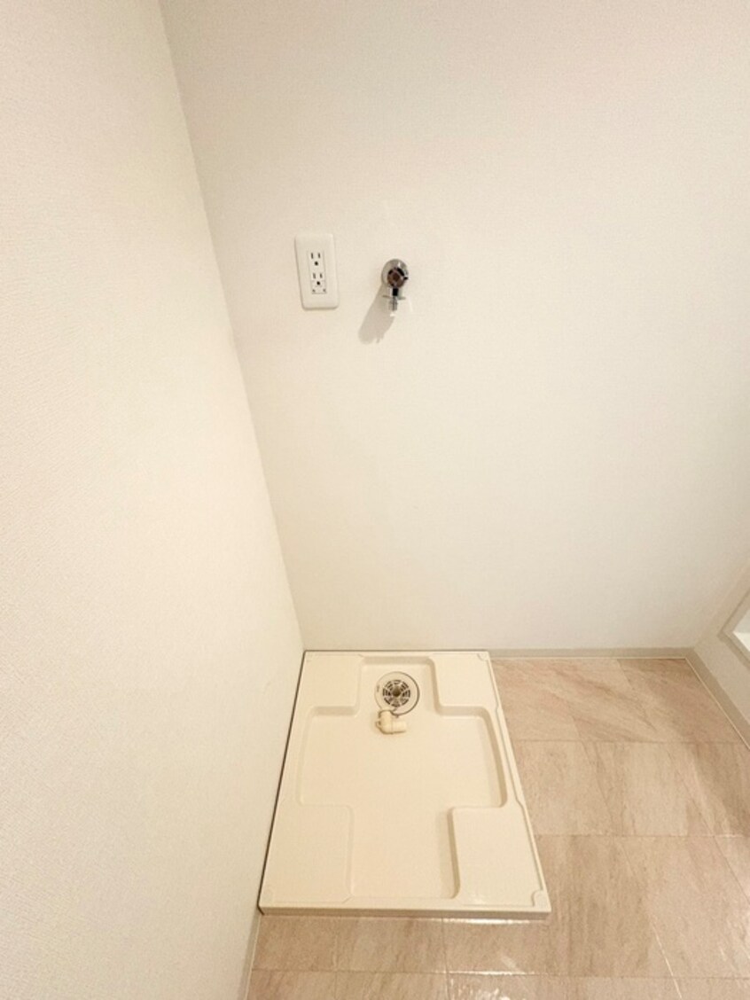 洗濯機置場 Ｌａ　Ｄｏｕｃｅｕｒ榴ヶ岡