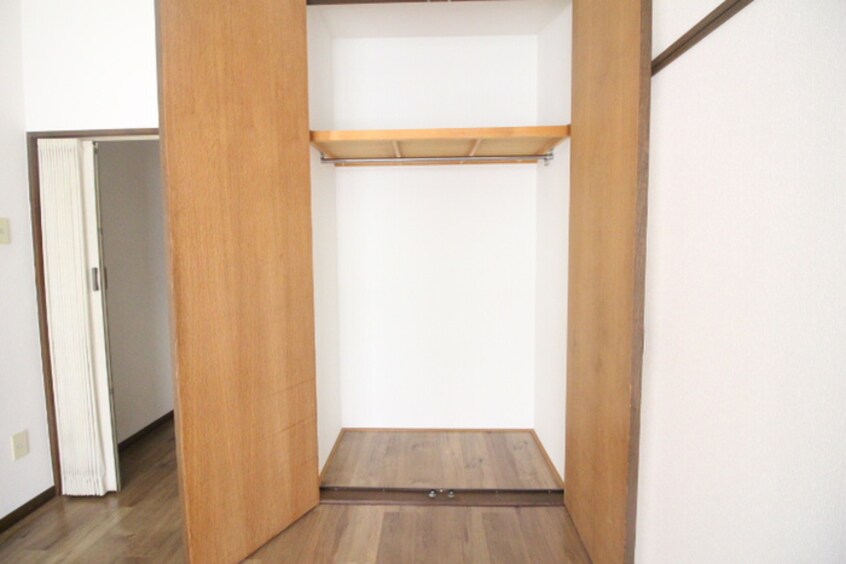 収納 バウ　銀杏町