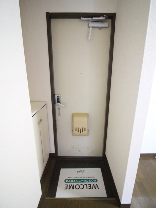 玄関 ベルグラン今泉Ⅰ