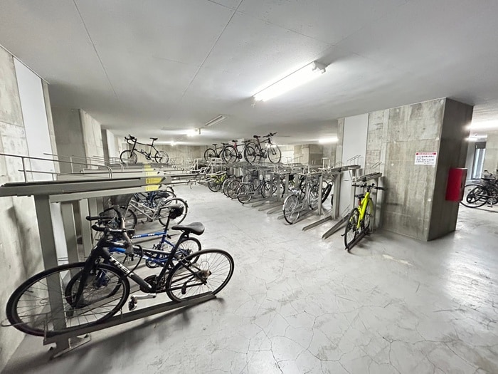 駐輪場 La　Douceur片平