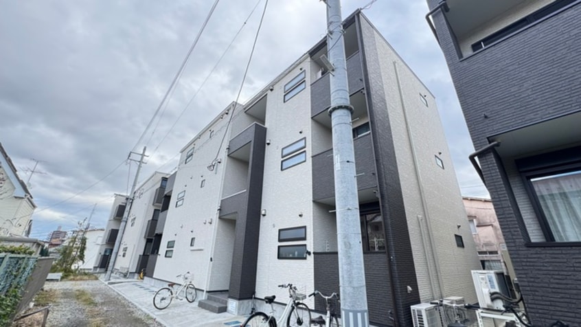 駐車場 REGALEST First咲