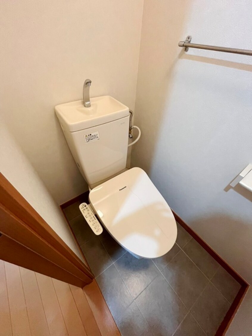 トイレ Polestar Mori