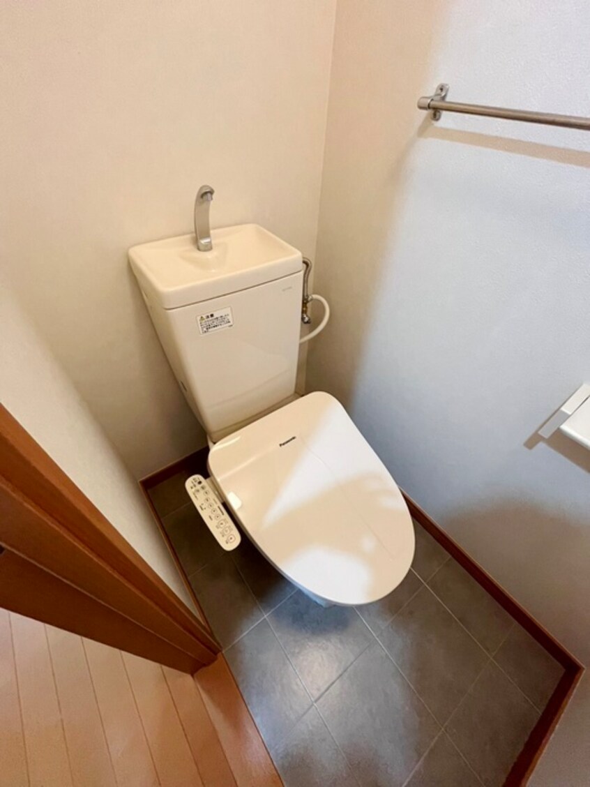 トイレ Polestar Mori