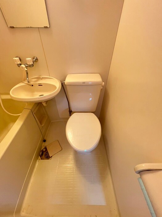 トイレ モアクレスト宮城野