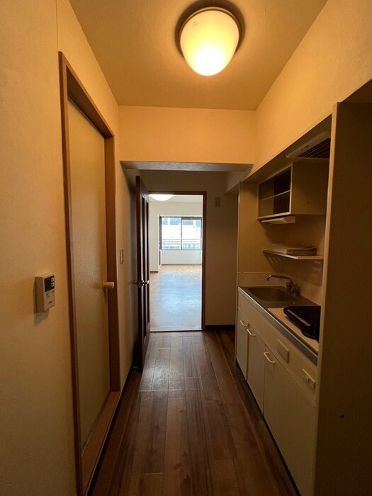 廊下 モアクレスト宮城野