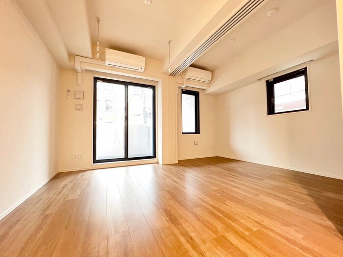 居室 シーズンフラッツ一番町