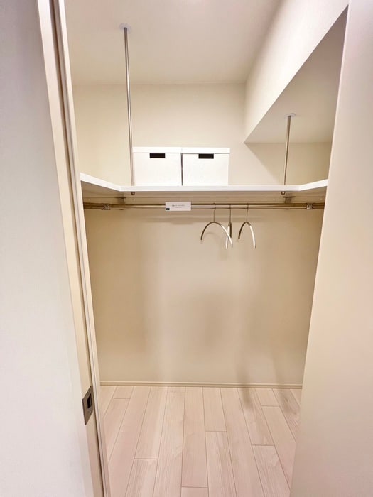 収納 シーズンフラッツ一番町