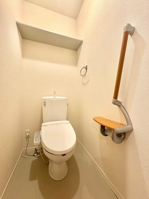 トイレ ルミエールコートGTi　B