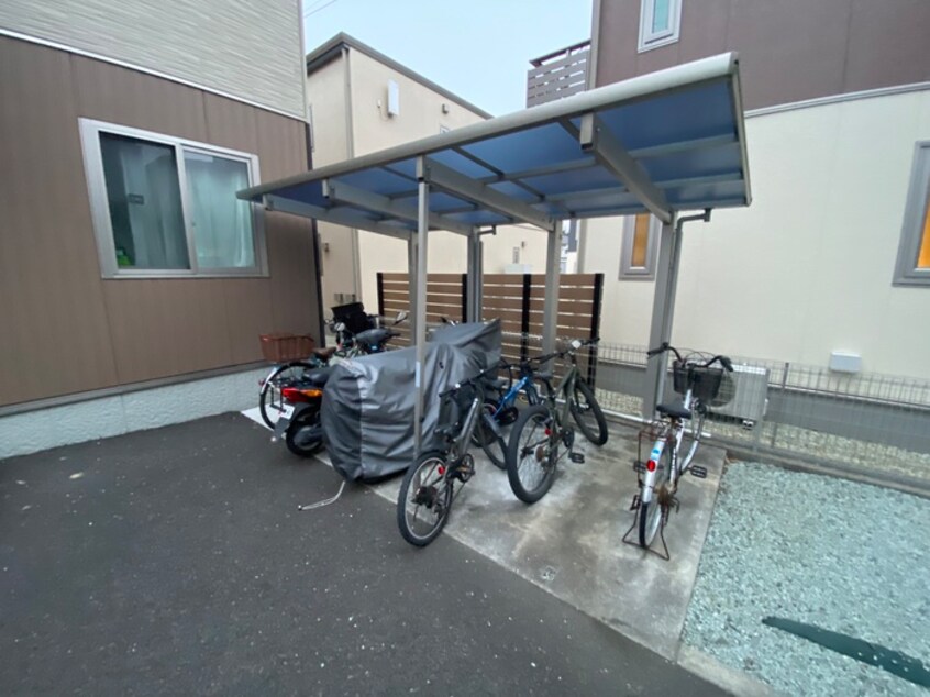 駐輪場 ヘリオスⅠ