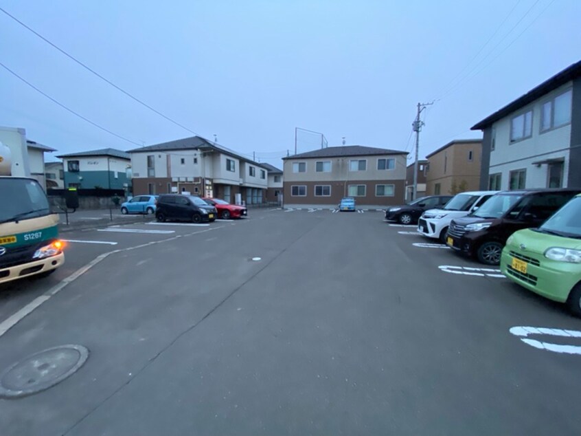 駐車場 ヘリオスⅠ