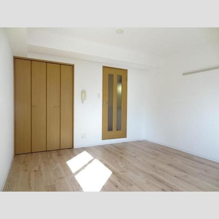 居室 メゾンフルール榴岡