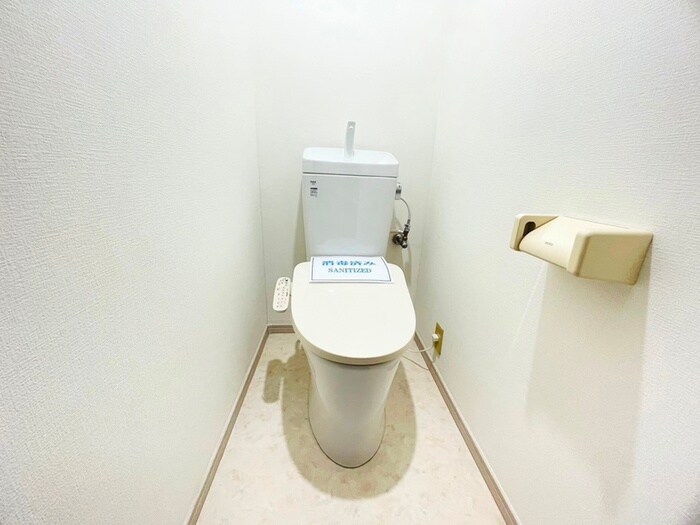 トイレ ﾎﾜｲﾄｷｬｯｽﾙ宮城野萩大通り