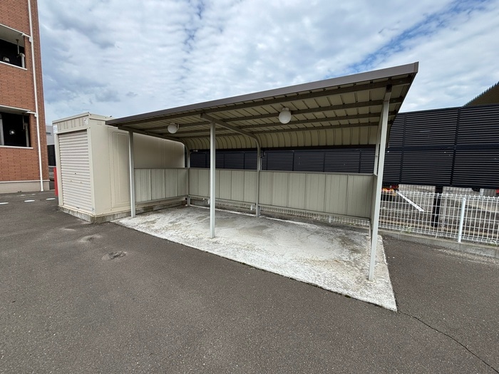 駐輪場 シャトレーハピネスⅡ
