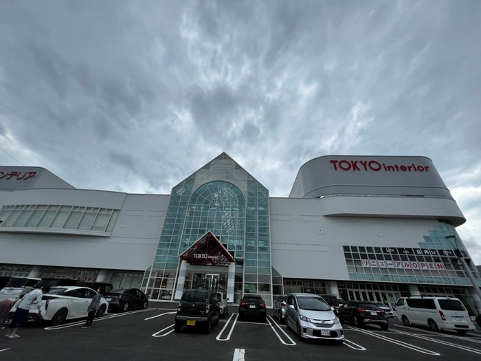 東京インテリア家具仙台南店(ディスカウントショップ)まで750m シャトレーハピネスⅡ