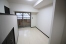 居室 シティタワー二十人町