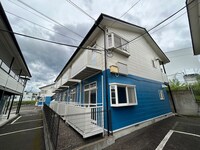 サングレート鈎取　B棟