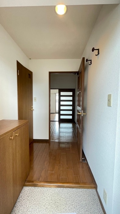 玄関 サンビレッジ