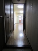 玄関 ﾀﾞｲｱﾊﾟﾚｽｽﾃｰｼｮﾝﾌﾟﾗｻﾞ五橋(206)