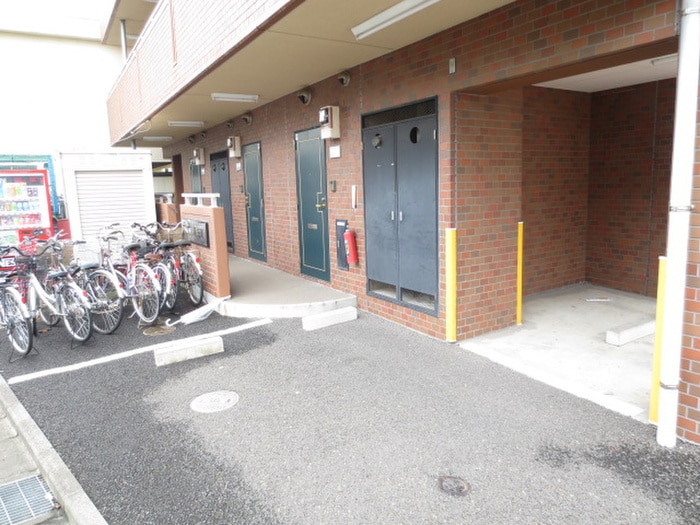駐輪場 ＣＣＤ萩野町