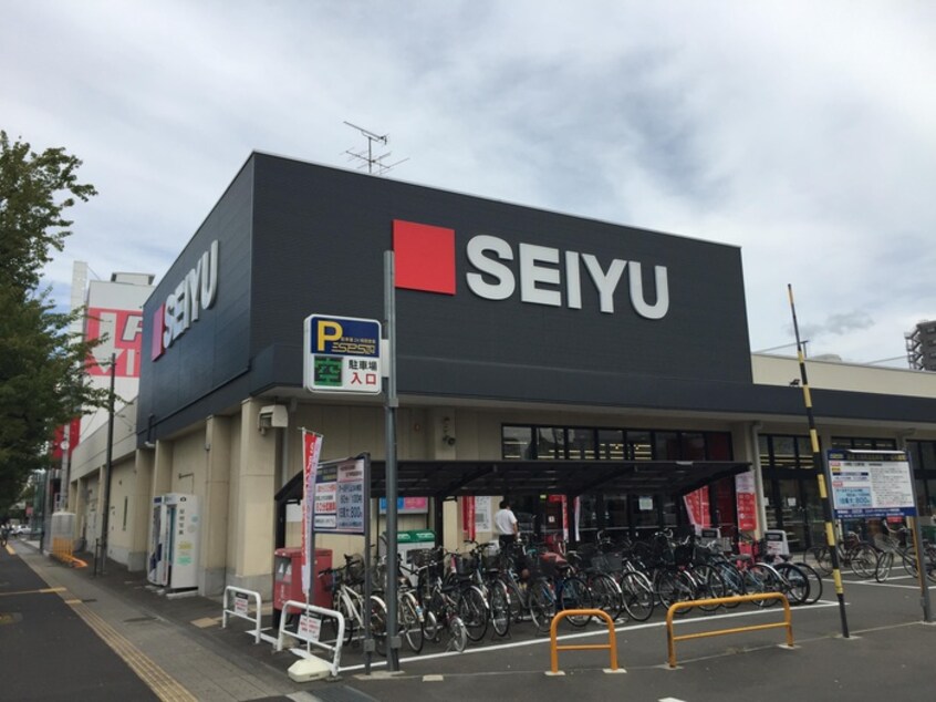 西友大和町店(スーパー)まで400m RisaⅡ