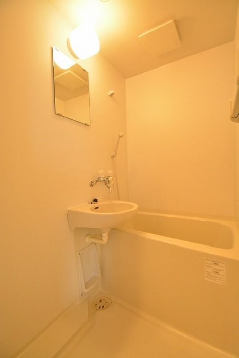 バス／シャワールーム等 レジデンスUENO