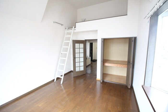 居室 ﾎﾜｲﾄｷｬｯｽﾙ蒲町ﾋﾞﾚｼﾞA棟