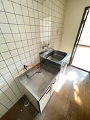 キッチン ﾎﾜｲﾄｷｬｯｽﾙ蒲町ﾋﾞﾚｼﾞA棟