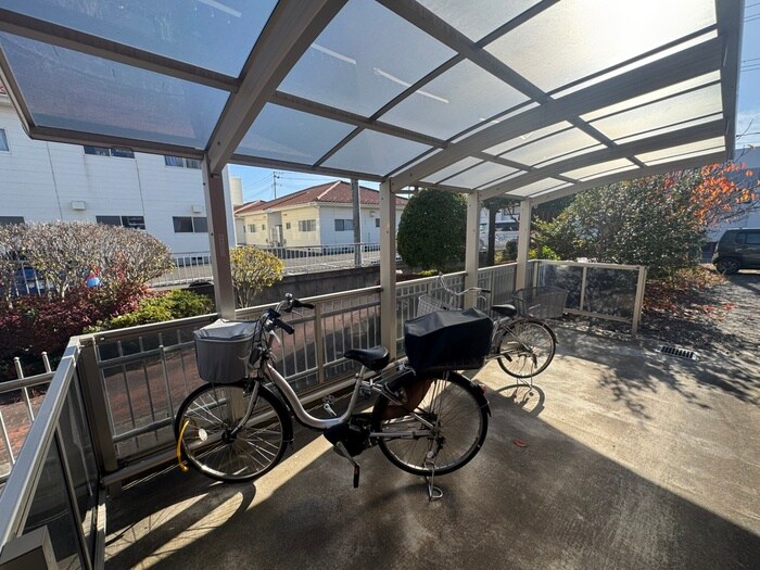 駐輪場 クリエートハイツ高砂