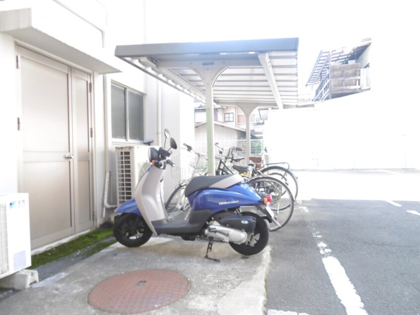 駐車場 川原ビル