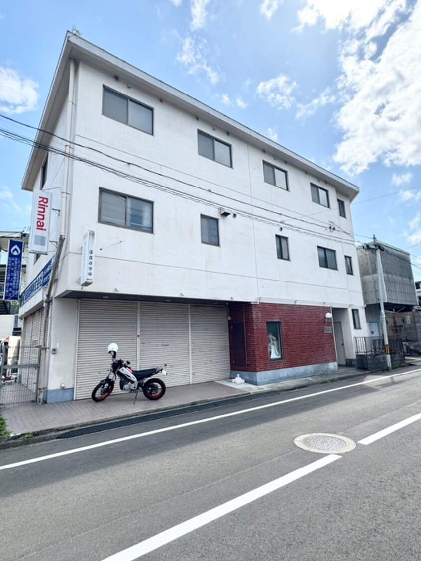 外観写真 服部ビル