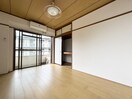 居室 服部ビル
