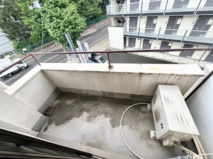 ベランダ・バルコニー 服部ビル