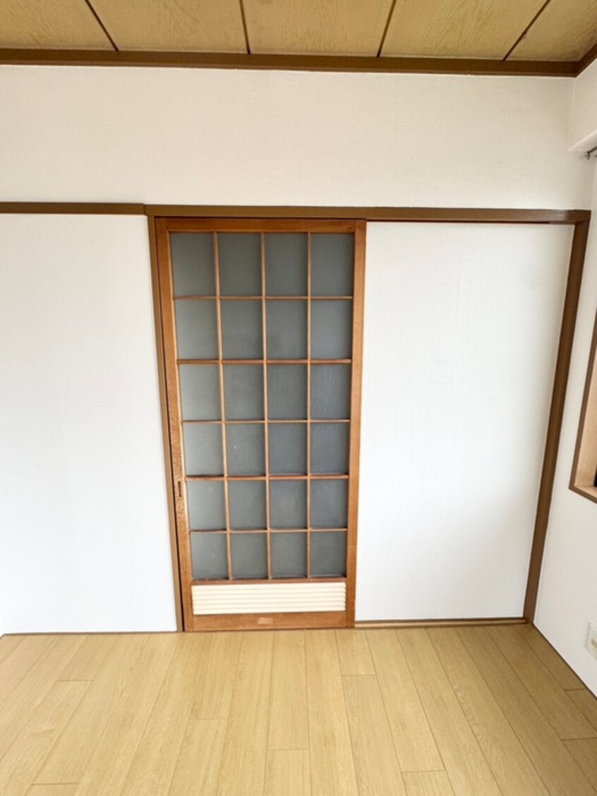 内観写真 服部ビル