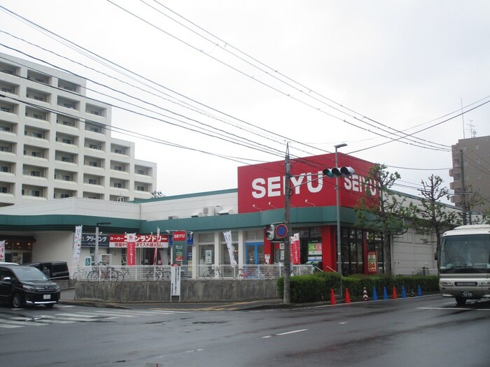 SEIYU(スーパー)まで311m 服部ビル