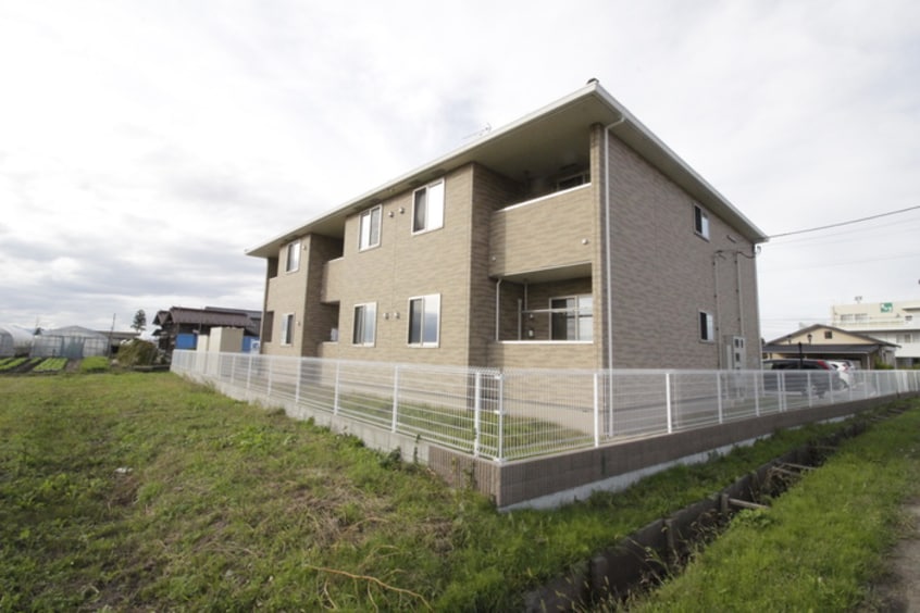 外観写真 ラ・カンパネラⅢＢ