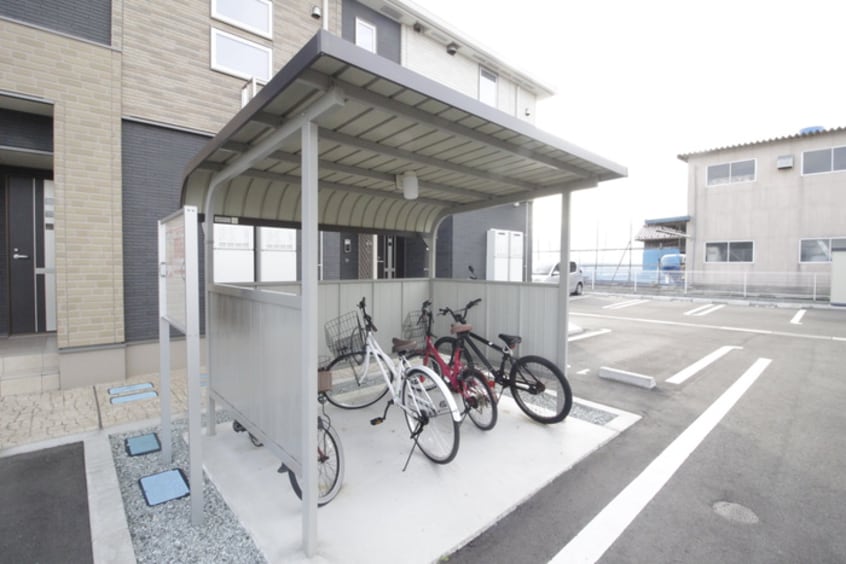 駐輪場 ラ・カンパネラⅢＢ