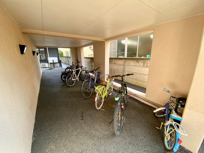 駐輪場 グレース・オノ