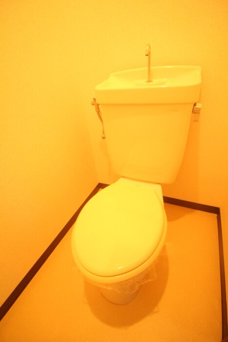 トイレ グランメール大場A