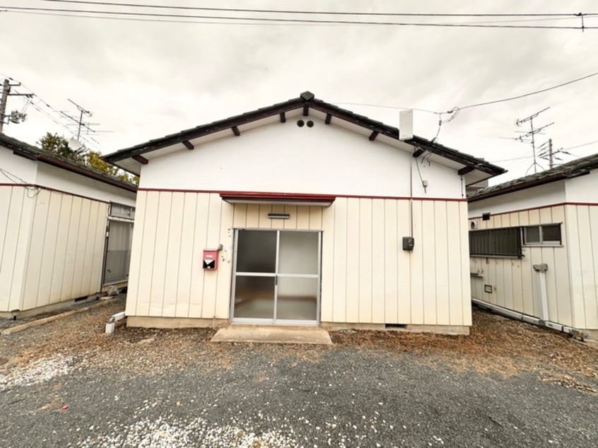 エントランス部分 伊藤方貸家６棟６号