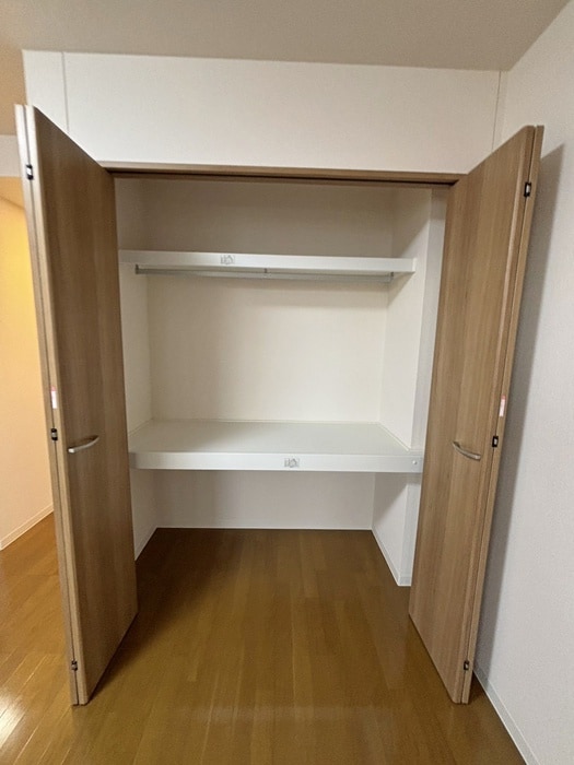 収納 フラッツ市名坂