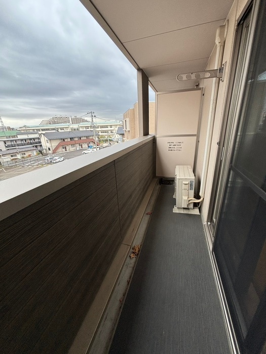ベランダ・バルコニー フラッツ市名坂