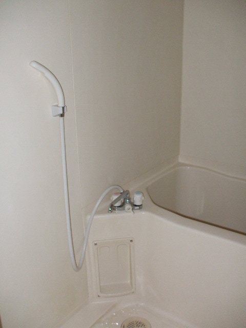 バス／シャワールーム等 アヴァンセ富沢南壱番館