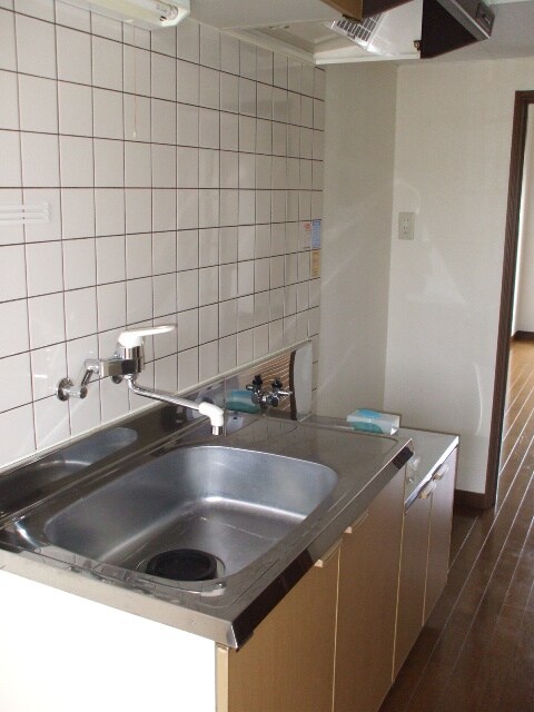 キッチン アヴァンセ富沢南壱番館