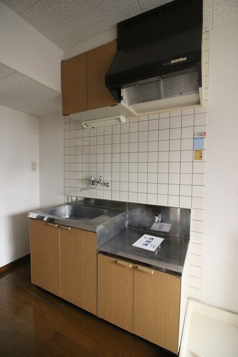 キッチン アヴァンセ富沢南壱番館