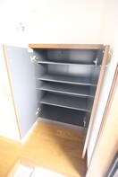 靴箱 アヴァンセ富沢南壱番館