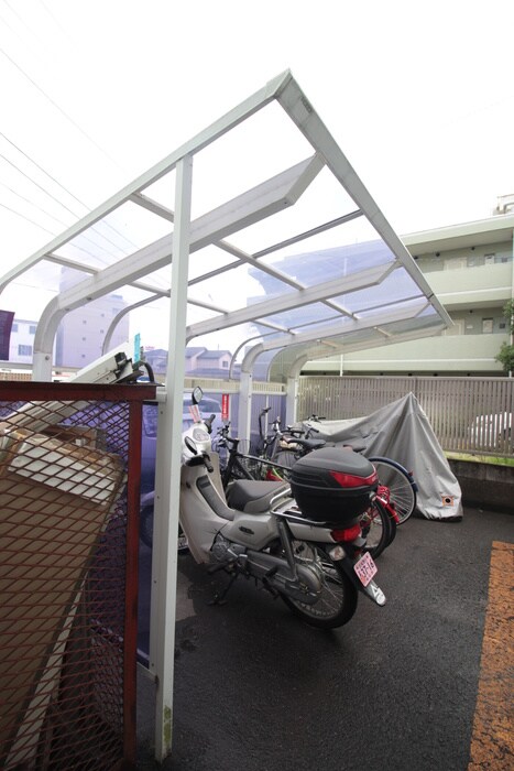 駐輪場 エステ－トピア池上