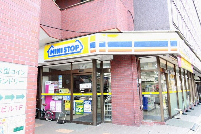 ミニストップ　仙台長町1丁目店(コンビニ)まで110m モンソレイユ