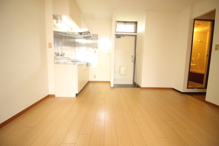 居室 エルディム古澤