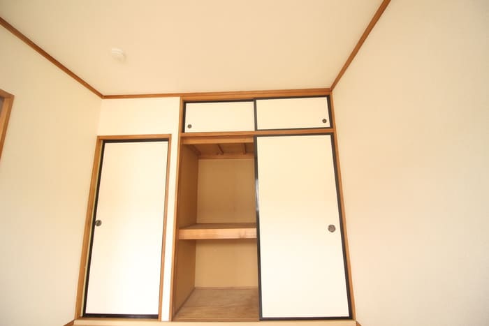 収納 エルディム古澤